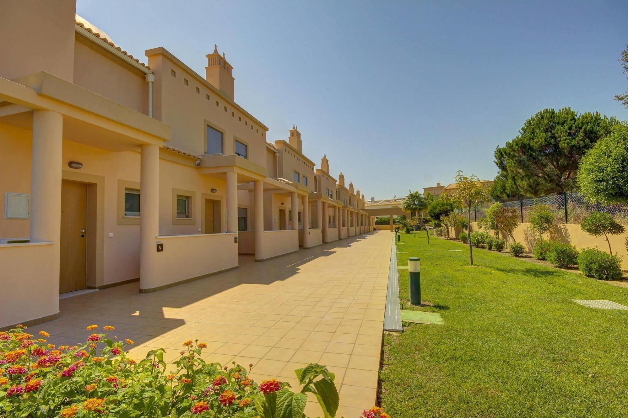 Pinheiros Da Balaia Villas Albufeira Eksteriør billede